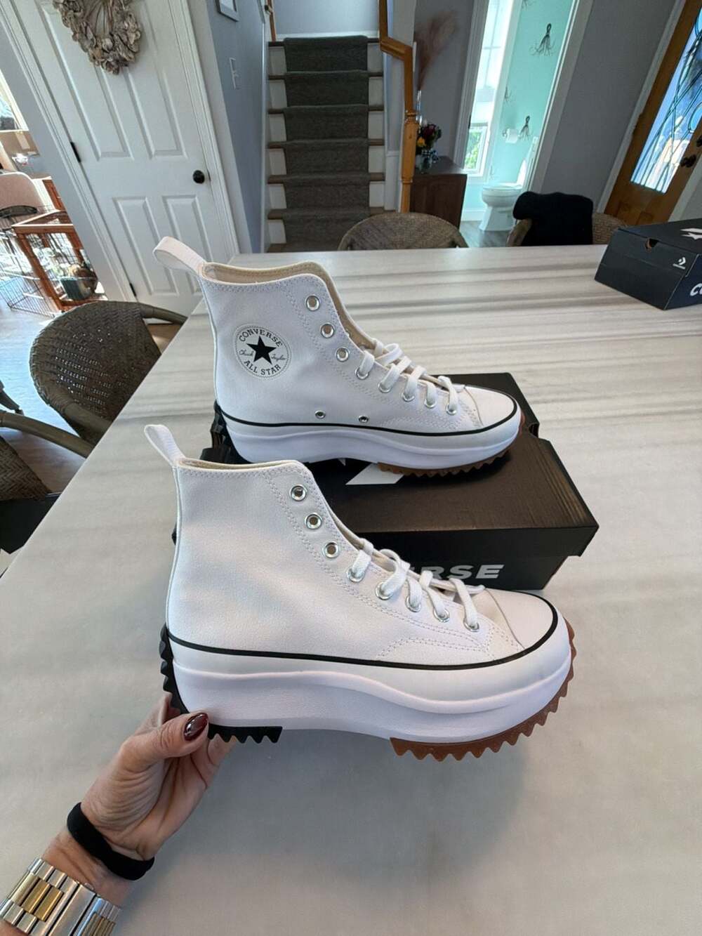 Converse Run Star Hike High Size 9.5 White Black Gum